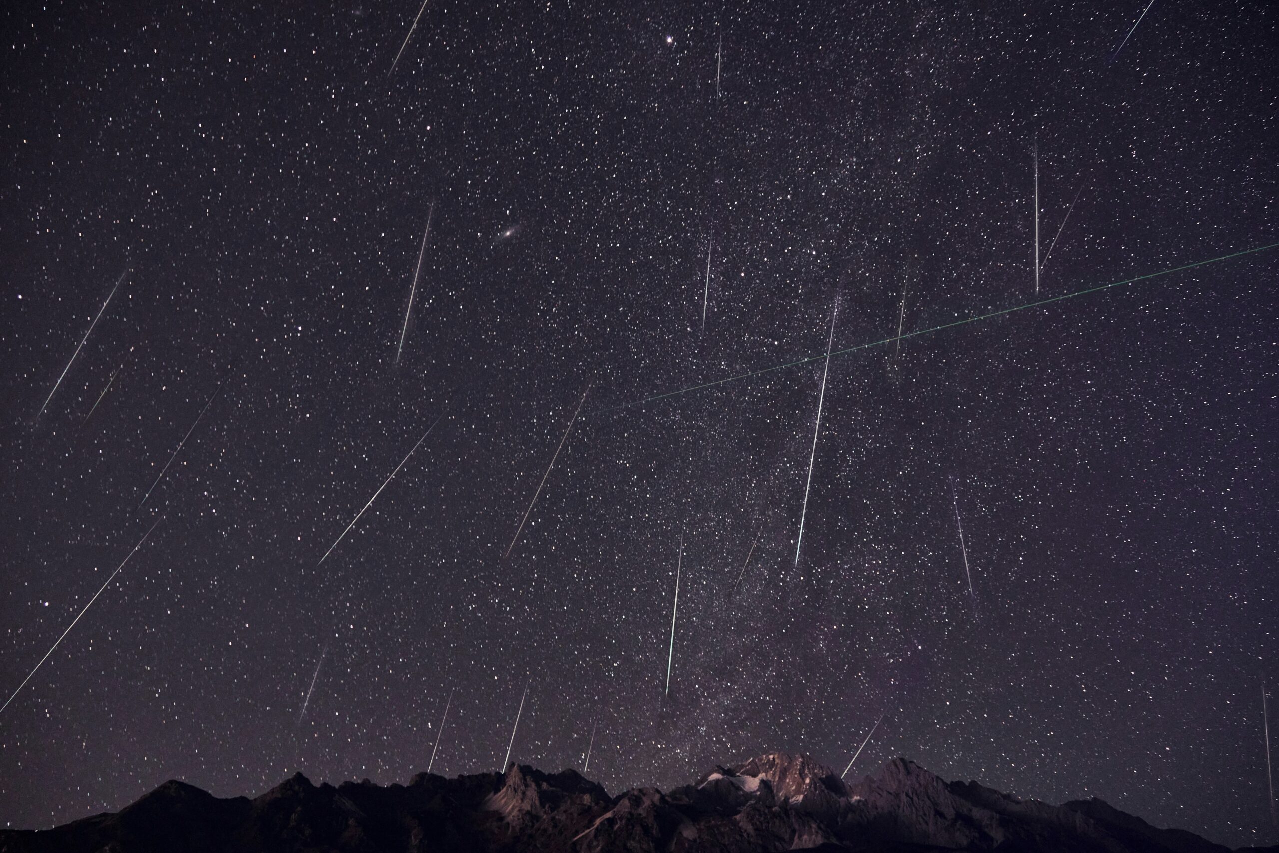 메테오샤워, 유성우 현상의 원인-두번째
